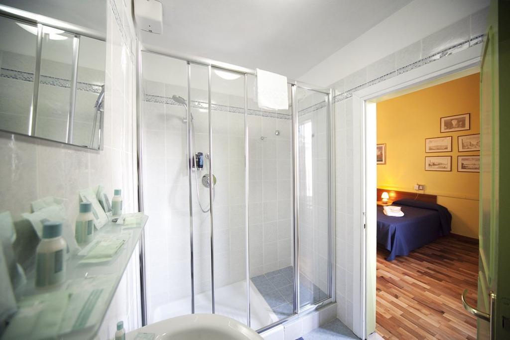 Fünfbettzimmer